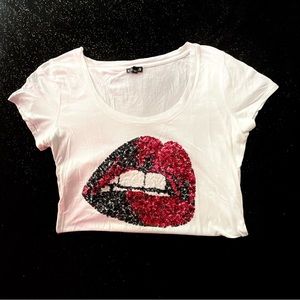 Sequin red lips tshirt